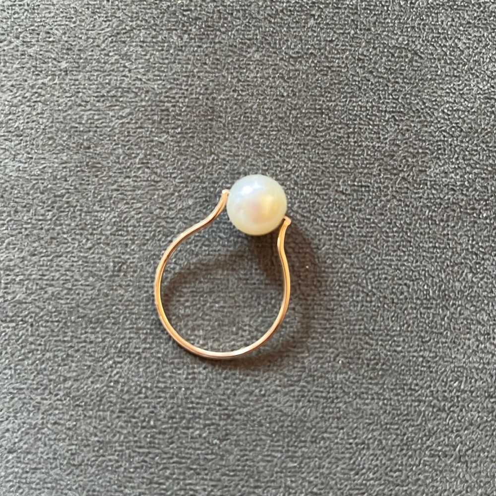 GUMBALL PEARL RING Size 8 Gold
Catbird Jewelry